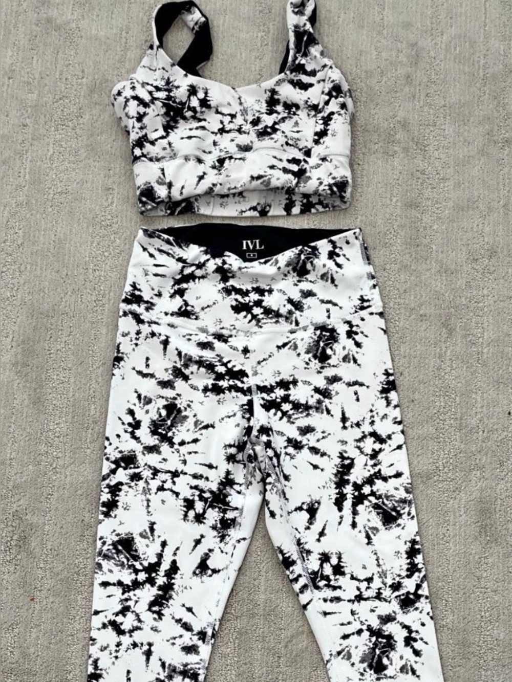 IVL Black & White Tie-Dye High-Rise Leggings & gorgeous V Cut Sports Bra Sz 4